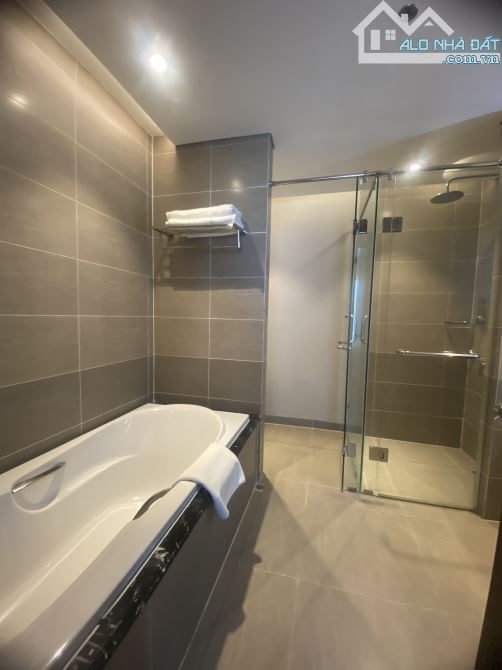 Cho thuê Căn hộ cao cấp Luxury Apartment - Tầng 12A | Kproperty Vietnam - 3