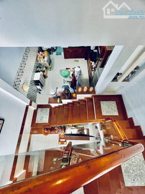 QUẬN 12, NHÀ TÂN CHÁNH HIỆP 68M2, 3 TẦNG, HẺM 6M, CHỈ NHỈNH 4 TỶ TL - 4