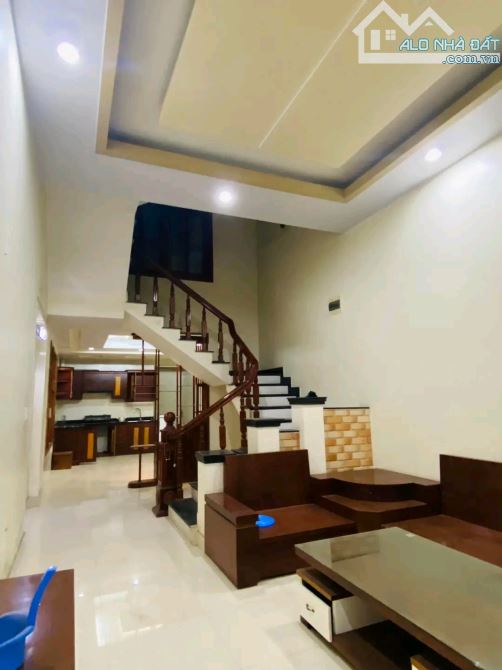 NHÀ THIÊN LÔI- CHỢ ĐÔN, 72M2, 4 TẦNG, 4 NGỦ FULL Ô TÔ ĐỖ CỬA, CHỈ 8 TRIỆU - 7