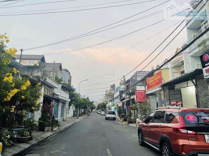 HÀNG HIẾM - C4 đường Nguyễn Thị Thơi, Hiệp Thành 18, DT: 5x25m, CN: 125m2, giá 6.6 tỷ - 2