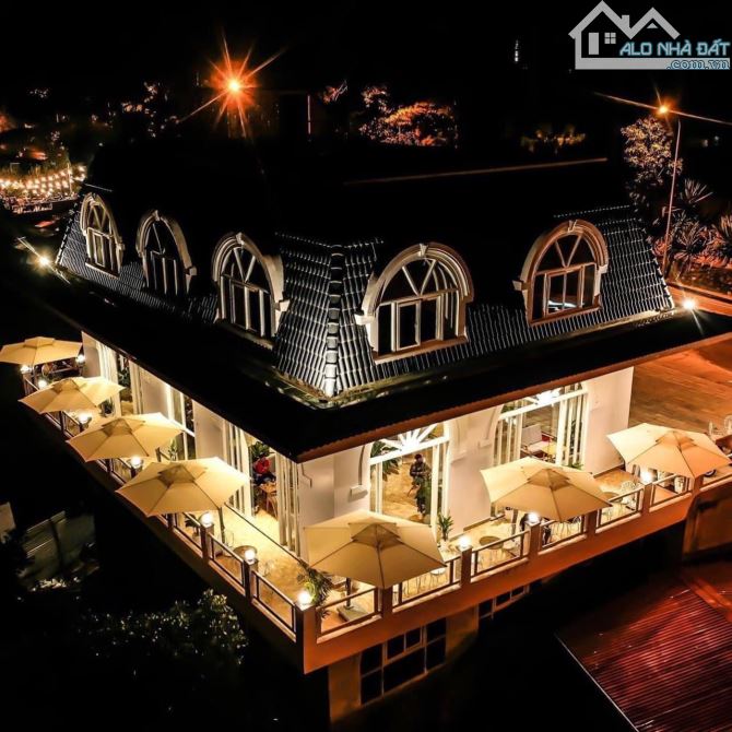 -CHO THUÊ VILLA + NHÀ HÀNG VIEW ĐẸP ĐƯỜNG LỚN  -Mặt Tiền Triệu Việt Vương Gần Dinh Vua Bảo