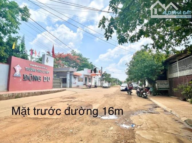 Nhà đất 2 mặt tiền(6×28)Full Thổ,hẻm 32 Phạm Hùng 3tỷ850.Ngay Trường Đông Du