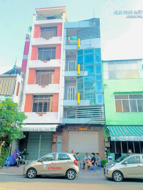 4.5 x16m mặt tiền đường hoà hảo phường 5 quận 10  giá 19 tỷ - 1