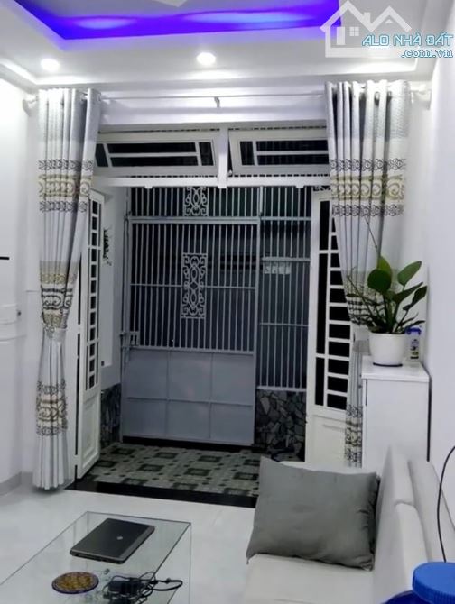 30m2 - 4 lầu đúc BTCT - hẻm rộng sạch sẽ - nhà nhỏ tiền - nhà ở ngay - 1