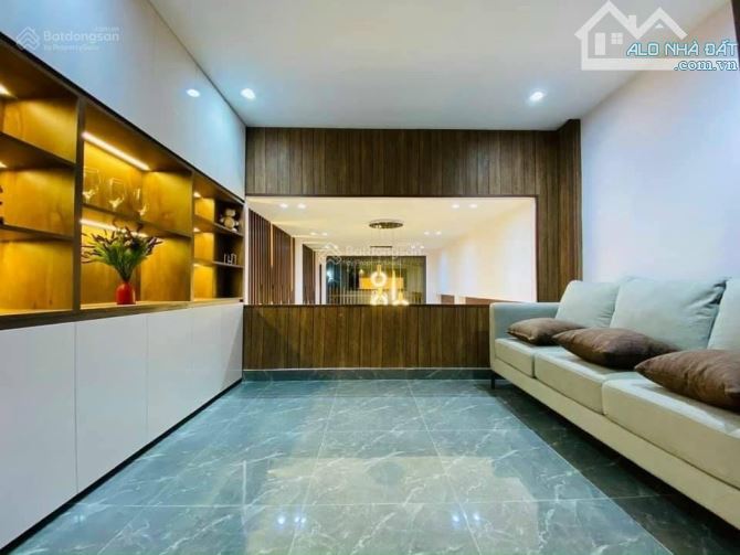 Cần bán gấp nhà hẻm kinh doanh 606 đường 3/2, p14, quận 10. DT 6 x 20m - 2