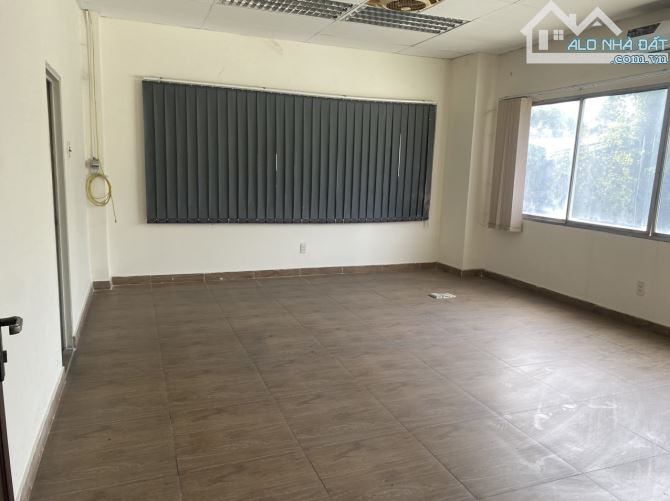 Cho thuê kho xưởng 450m2; 720m2 KCN Cát Lái Quận 2, Tp Thủ Đức - 2