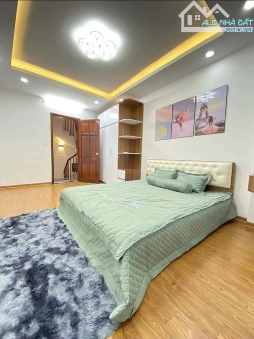 BÁN NHÀ VĂN CAO – 40M2*6 TẦNG – LÔ GÓC 2 THOÁNG – NGÕ TRƯỚC NHÀ RỘNG -  GIÁ CHỈ HƠN 5.5TỶ. - 2