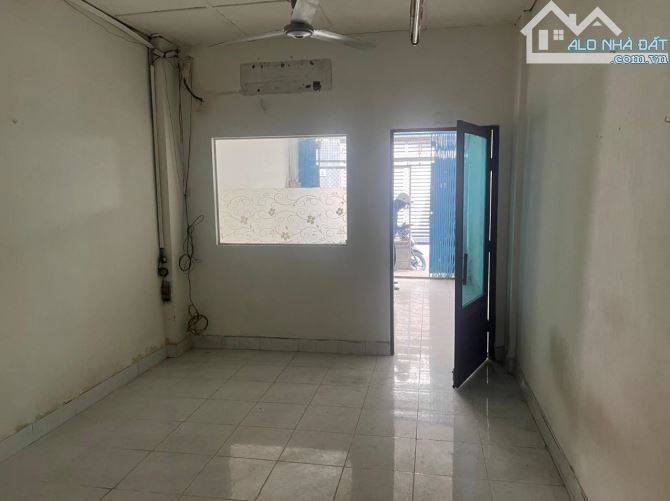 HẺM Ô TÔ ĐỖ CỬA, CÁCH 2 CĂN RA MẶT TIỀN NGUYỄN KIỆM PHÚ NHUẬN 56M² VUÔNG ĐẸP  CHỈ 5 TỈ95. - 2