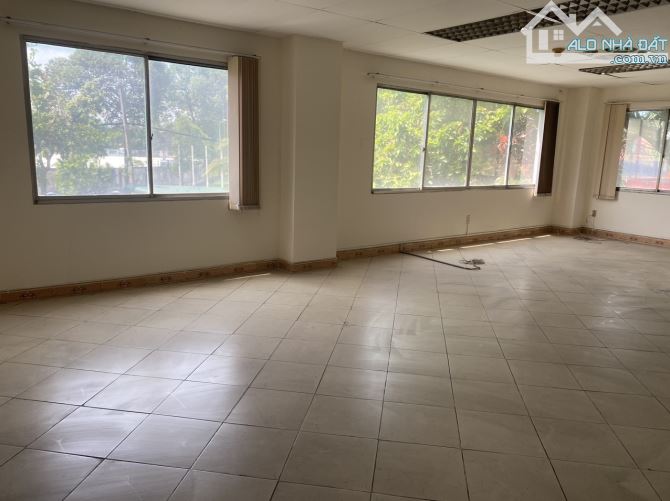 Cho thuê kho xưởng 450m2; 720m2 KCN Cát Lái Quận 2, Tp Thủ Đức - 3