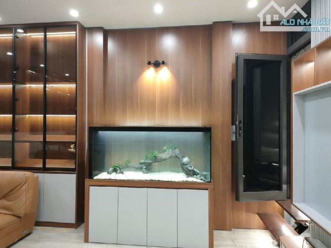 Nhà đẹp Hào Nam, lô góc, thang máy, 45m2, 5 tầng, chỉ 10,5 tỷ - 7