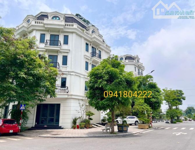 Bán Nhà Kiến Hưng - Hà đông - siêu phẩm kinh doanh - Lô góc - Vỉa hè Đá Bóng - 90m-6Tầng