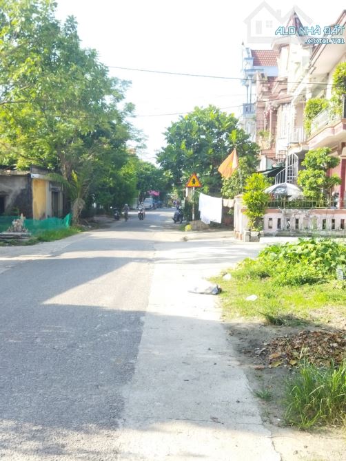 Bán đất 139m2, mặt tiền Nguyễn Minh Đạt, đối diện trường Tiều học thị trấn Sịa, Quảng Điền - 1