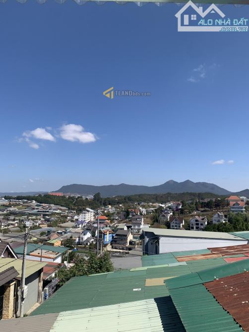 Hạ giá nhà phố có view gần chợ Phù Đổng Thiên Vương đường Nguyễn Hữu Cảnh P8 Đà Lạt - 1