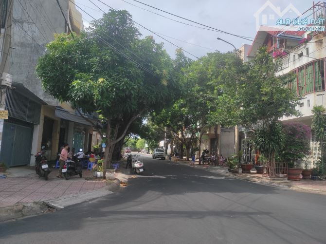 CHỦ BÁN LỖ NHÀ TRUNG TÂM CHÍ LINH 1T2L_72M2_HƯỚNG ĐN. CÓ GARA OTO GIÁ CHỈ CÒN 7,4 TỶ - 15