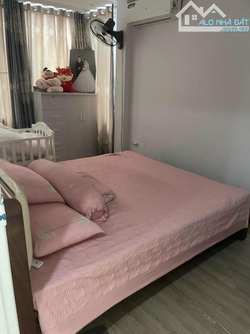Nhà đẹp, gần ô tô tránh, Thịnh Hào1, Tôn Đức Thắng, Quốc Tử Giám, Đống Đa. 12,3 Tỷ. 45 m2 - 3