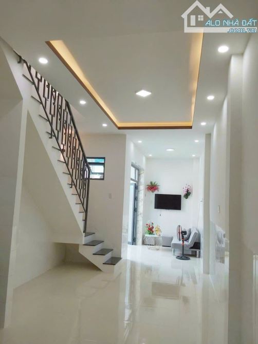 Hạ giá bán nhà mới xây tttp Nha Trang giá chỉ 1 tỉ 990 tr - 4