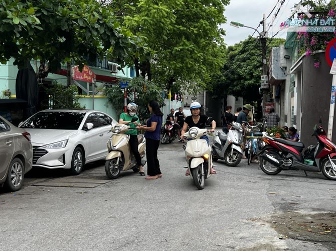 bán đất Mặt Ngõ 5 Hoàng Xá, Bắc Từ Liêm , Dt 30m2, Ngõ Ô Tô Tránh Nhau, Giá 3.75 Tỷ