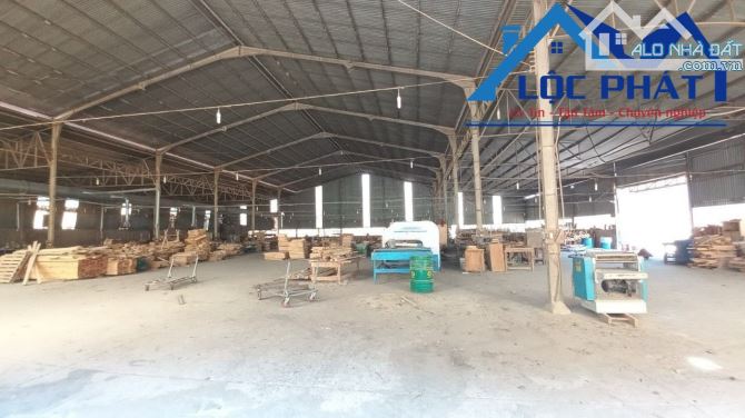 Cho thuê kho xưởng 11.200m2 giá 240 triệu -Hố Nai 3-Trảng Bom-Đồng Nai