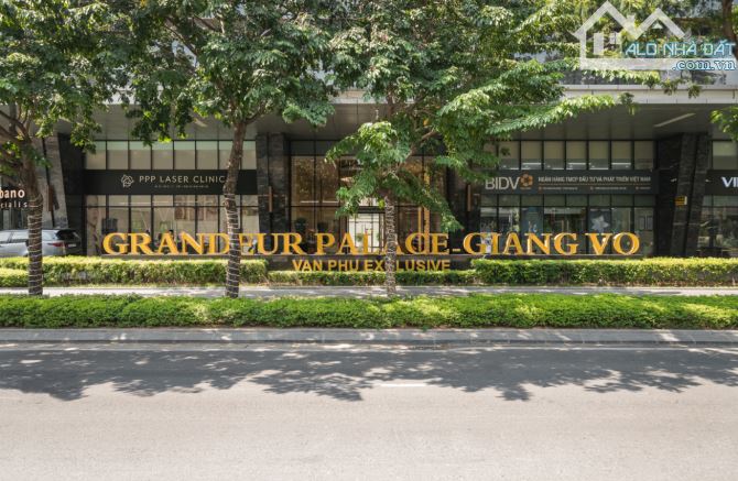 Cực hiếm. Bán căn hộ tầng 18 tại siêu dự án Grender Palace 138B Giảng Võ.