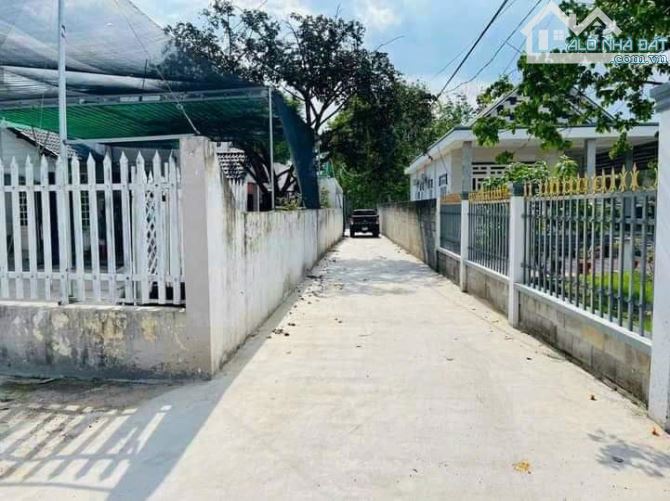 CHÚ 6 CẦN VỐN MỞ QUÁN ĂN NÊN BÁN LÔ MT NGUYỄN VĂN KHẠ 125M2 GIÁ 670TR