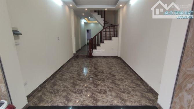 GIÁ RẺ BẤT NGỜ CHỈ 2,45 TỶ CÓ NHÀ HÀ ĐÔNG 5 TẦNG 32M2 ÔTÔ ĐỖ GẦN NHÀ - 2