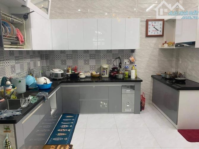 Nhà 3 tầng + dãy trọ, 170m2 Trần Quang Khải, Sơn Trà, đường 10,5m, gần biển, giá đầu tư. - 4