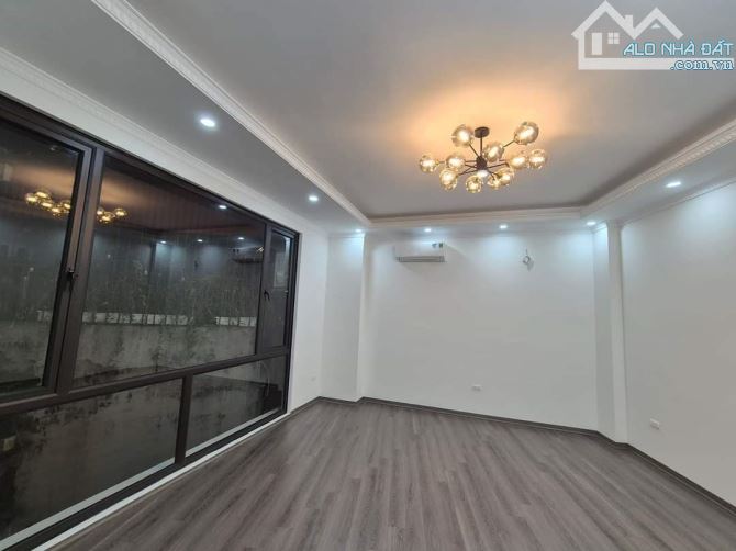 🤑 9 tỷ🤑 VIEW HỒ TÂY ( Tầng 7) THANG MÁY 🥰 44m². MT 6m. 🥰 Ngõ THÔNG KINH DOANH. VĂN CA - 5