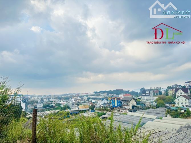 Bán nhà hai mặt tiền Đồi Thông Tin Phường 8 Đà Lạt view cực đẹp - 6