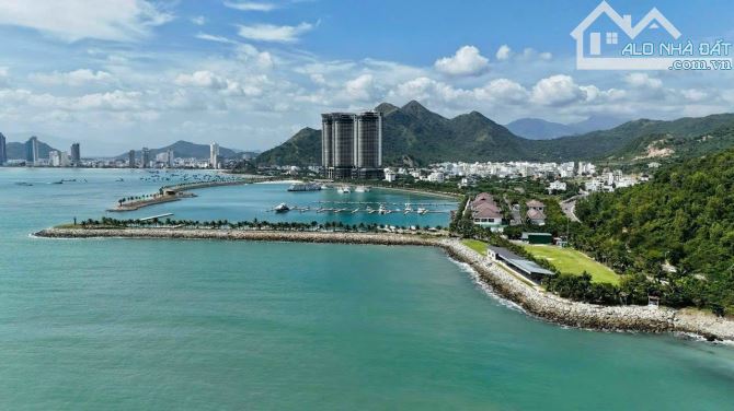 bán đất biệt thự lô 235 đường Huỳnh Văn Nghệ, KĐT Vĩnh Hoà, Nha Trang 325m2 giá 41trđ//m2 - 7