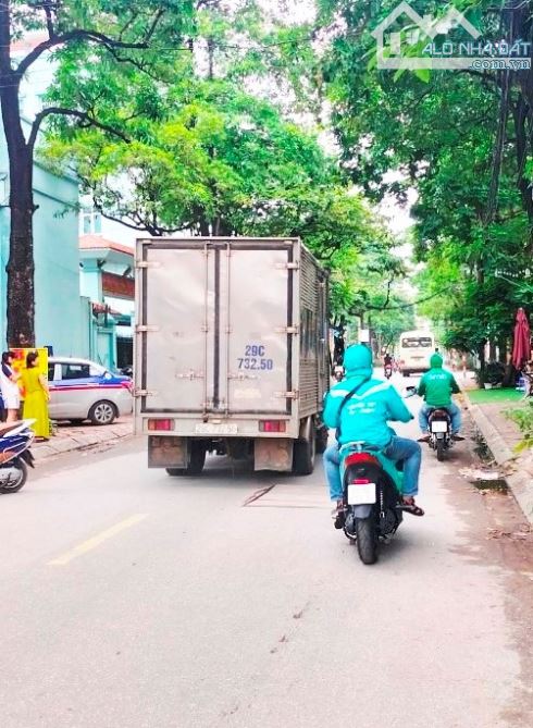 Đất hoa khôi Lê Đức Thọ: Khu tiện ích - Ô tô vào - 2 thoáng - Ngõ nông, thẳng - DT100mMT6m