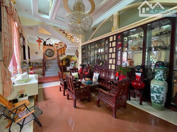 Bán nhà MT Nguyễn Hữu Dật Tân Phú 8.5x20m đúc 2 lầu ST giá 19.8 tỷ TL (gần Lê Trọng Tấn) - 1