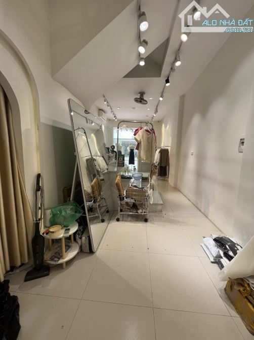 ⚜️ NHÀ MẶT PHỐ NGUYỄN HY QUANG, ĐỐNG ĐA 44M2 6T MT 5M, GIÁ CHỈ 23.5 TỶ ⚜️ - 2