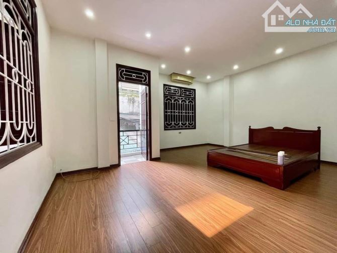 Bán nhà 62m2*4T Giải Phóng, ngõ ô tô tránh, sổ nở hậu - 3