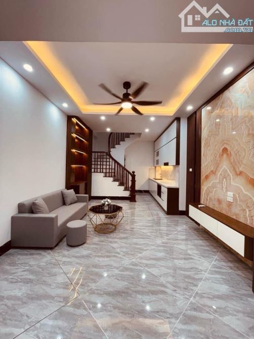 Bán nhà Vĩnh Hưng Hoàng Mai Hà Nội