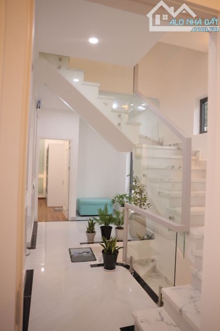 CĂN VILLA GÓC 2 MẶT TIỀN CÁCH QUẢNG TRƯỜNG LÂM VIÊN CHỈ 300M - 15