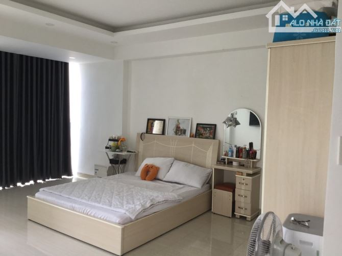 Bán căn hộ cao cấp, 7 tầng đường Điện Biên Phủ, Vĩnh Hoà, Nha Trang. Dt sàn:458m2. - 2