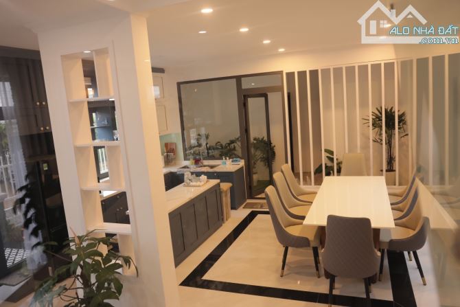 CĂN VILLA GÓC 2 MẶT TIỀN CÁCH QUẢNG TRƯỜNG LÂM VIÊN CHỈ 300M - 22