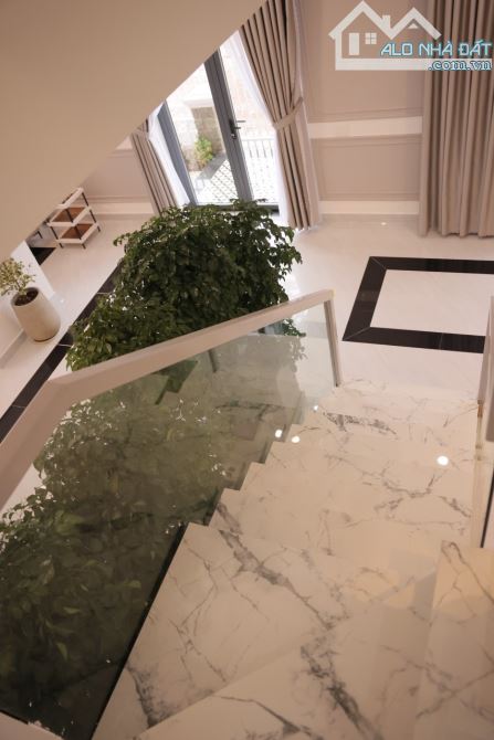 CĂN VILLA GÓC 2 MẶT TIỀN CÁCH QUẢNG TRƯỜNG LÂM VIÊN CHỈ 300M - 33