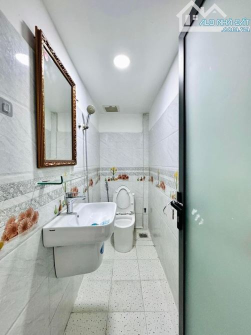 Bán nhà Hóc Môn hẻm 84/ ấp Xuân Thới Đông 3 giá 3,3 tỷ/42m 1 lầu sổ hồng riêng - 4