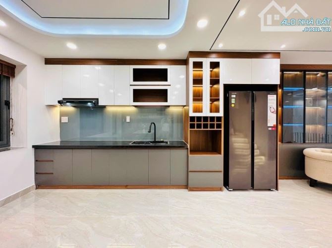 Thanh lý Nhà hẻm Lý Thường Kiệt Tân Bình 4tỷ350/51,75m2 4tầng - 6