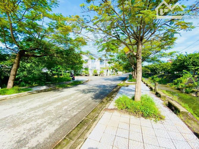 Đất KQH BÀU VÁ DT 248m2, 2MT đường Hà Văn Chúc, Veiw kênh