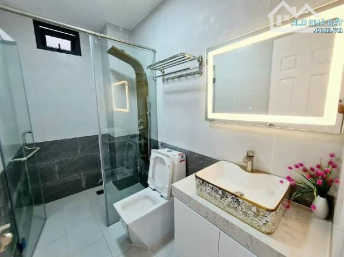 Bán nhà Phó Cơ Điều, quận 5 sát Nguyễn Chí Thanh. 71,2m2