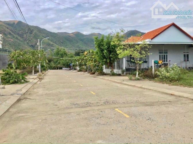 Đất Tái Định Cư Diên An cách Võ Nguyên Giáp 300m, dt 200m2 - 1