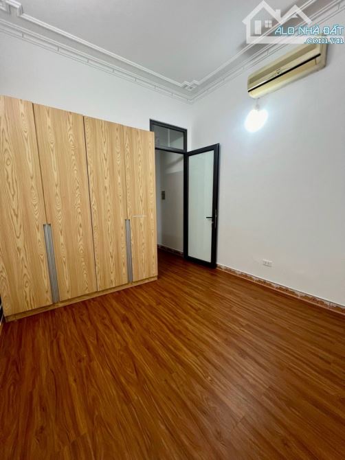 Bán nhà Khương Đình sang trọng - đẳng cấp, 54m2, 5,1 tỷ - 1