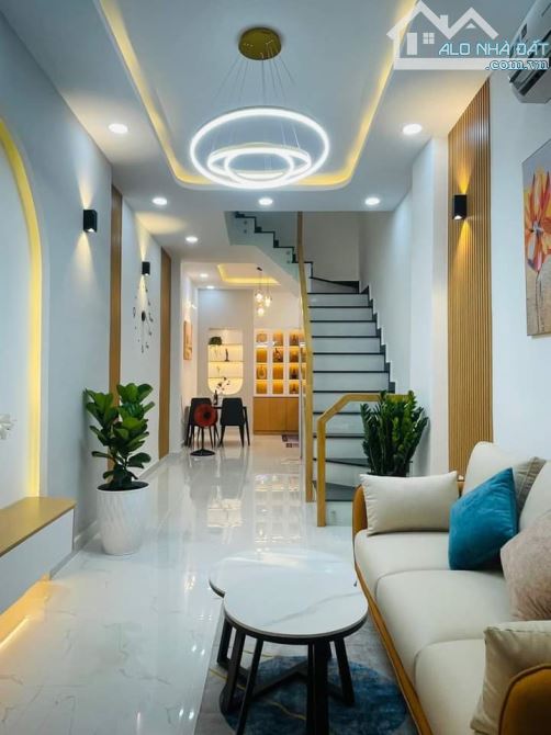 Bán nhà Đẹp Rẻ,Lũy Bán Bích,Tân Phú.56m² giá chỉ 3Tỷ890,SHR - 3