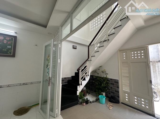 Quận 7 - Nhà Đẹp Lâm Văn Bền - 67m2 - Nhỉnh 5 Tỷ - 4