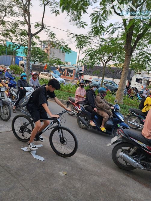 Cần bán nhà xưởng mặt tiền đường Trần Văn Giàu (gần cầu Bà Lát), Lê Minh Xuân, Bình Chánh - 2