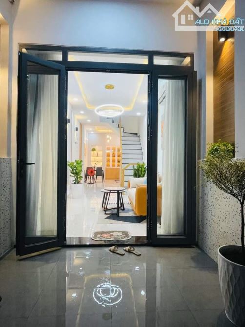 Bán nhà Đẹp Rẻ,Lũy Bán Bích,Tân Phú.56m² giá chỉ 3Tỷ890,SHR - 5