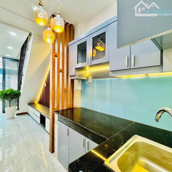 Chủ định cư sang nước ngoài bán gấp nhà Dt:39m2 Đ.Nguyễn Văn Trỗi,P11,Phú Nhuận. Giá:1tỷ69 - 6