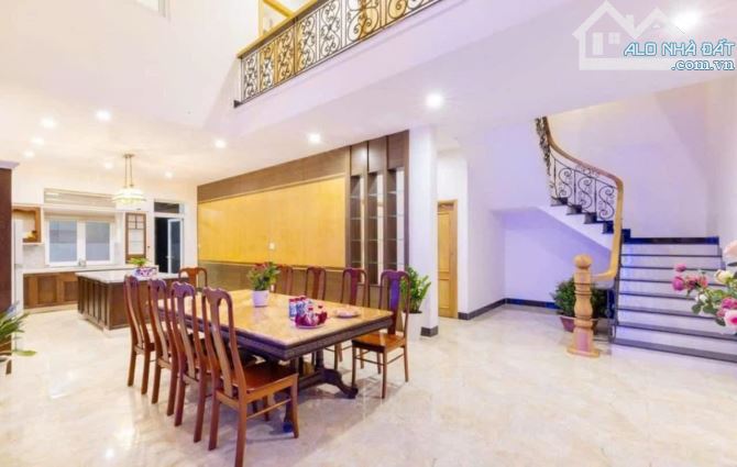 BÁN VILLA NGHỈ DƯỠNG _ THI SÁCH_ SÁT BIỂN BÃI  SAU_ 4 TẦNG SIÊU ĐẸP_300M2_30 TỶ TL - 8